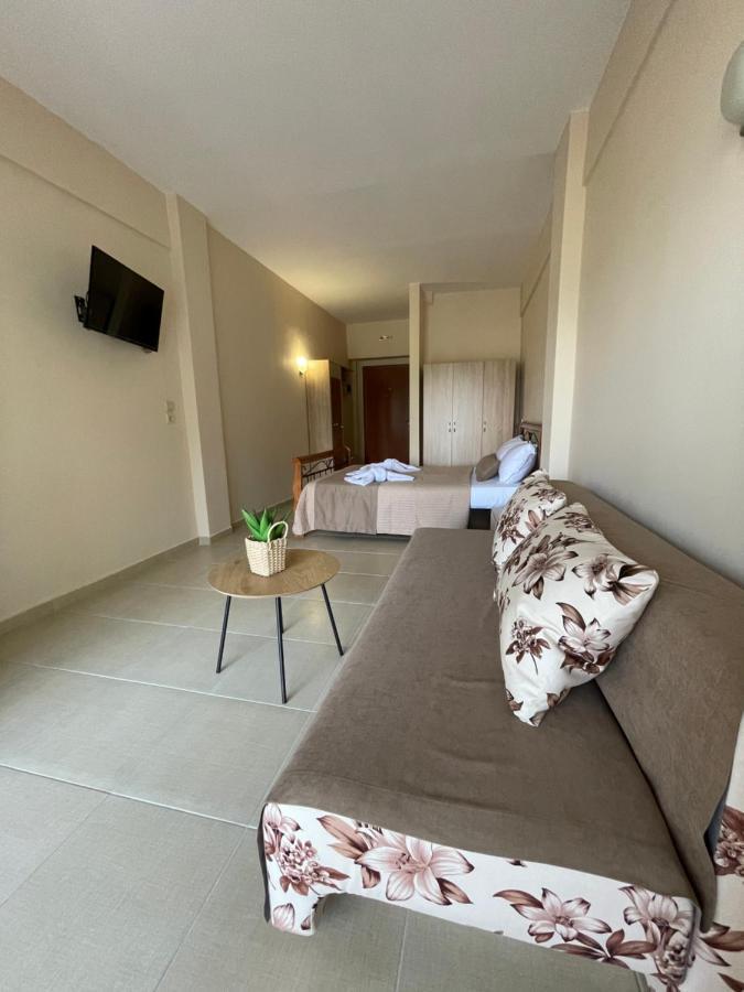 Helios Hotel 스타브로스 외부 사진